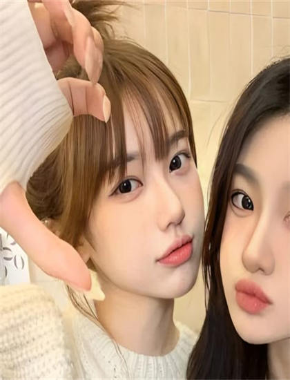 亏亏插曲叫疼的免费的视频_女生的胸长什么样子做手术视频_国产情侣在视频